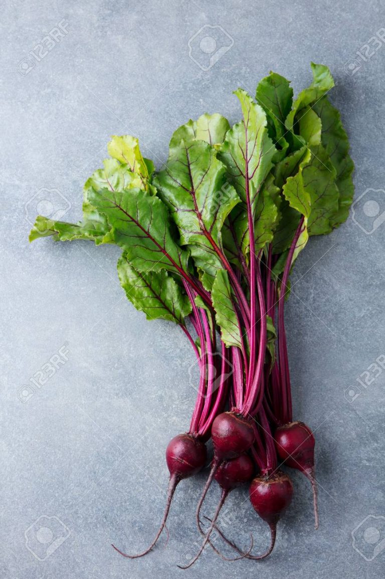  1 lb. bunch beets w/ greens Windswept Farm RE Farm Café